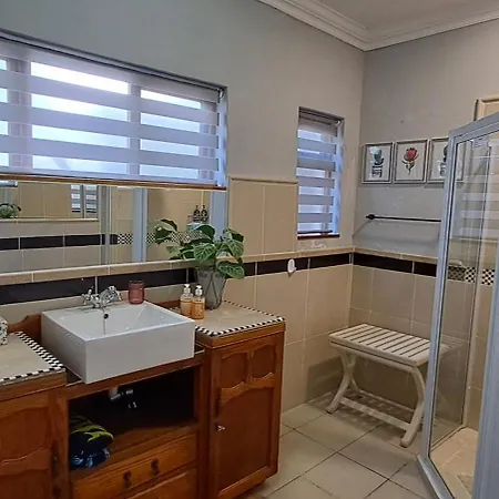 The Vic 1906 Self Catering Units Apartment Montagu Exterior photo